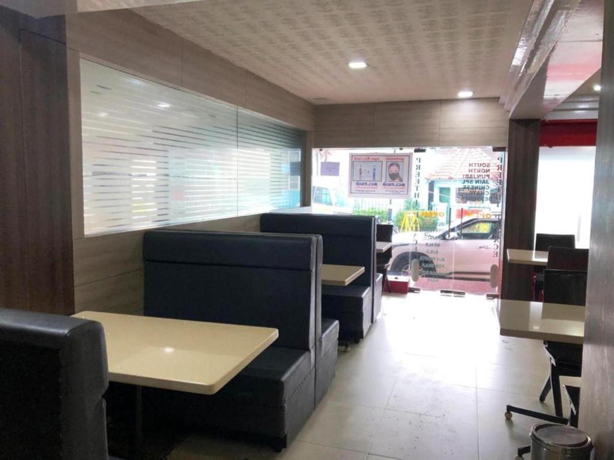普瑞提宫酒店 乌提 外观 照片